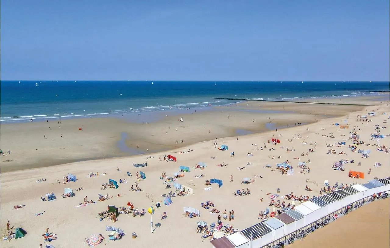 Lovely Apartment In Oostende With Wifi
